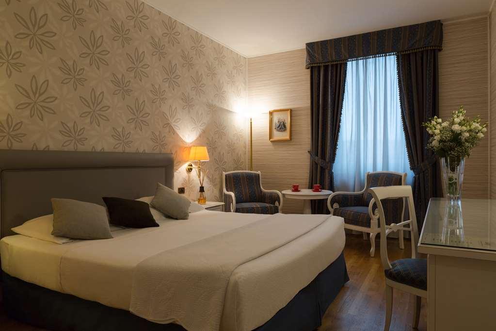 Hotel Palazzo Lovera Cuneo Habitación foto